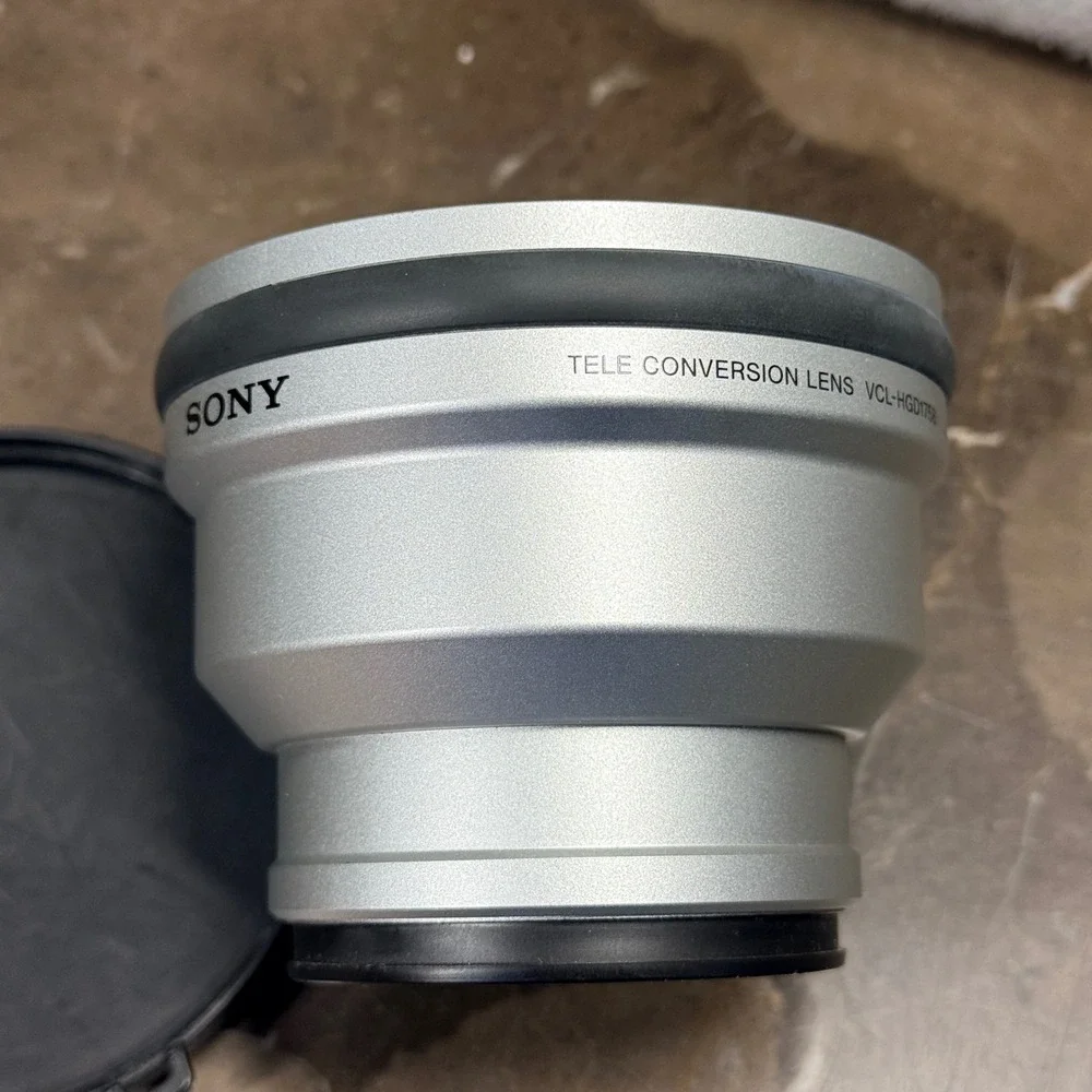 Sony Tele Conversion Lens Silver VCL-HGD1758 1.7x 58mm High Grade